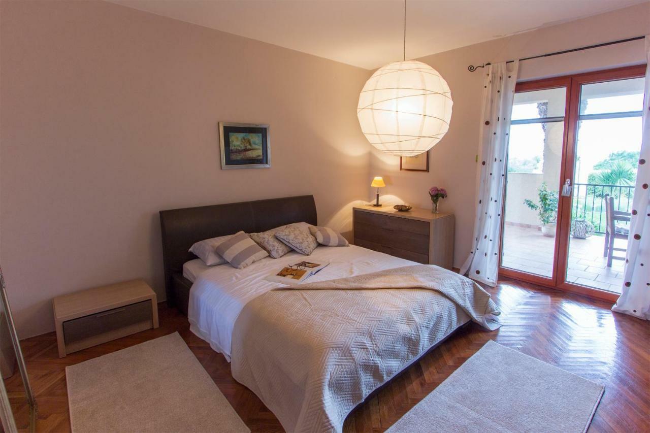 Apartment Varga Zadar Buitenkant foto