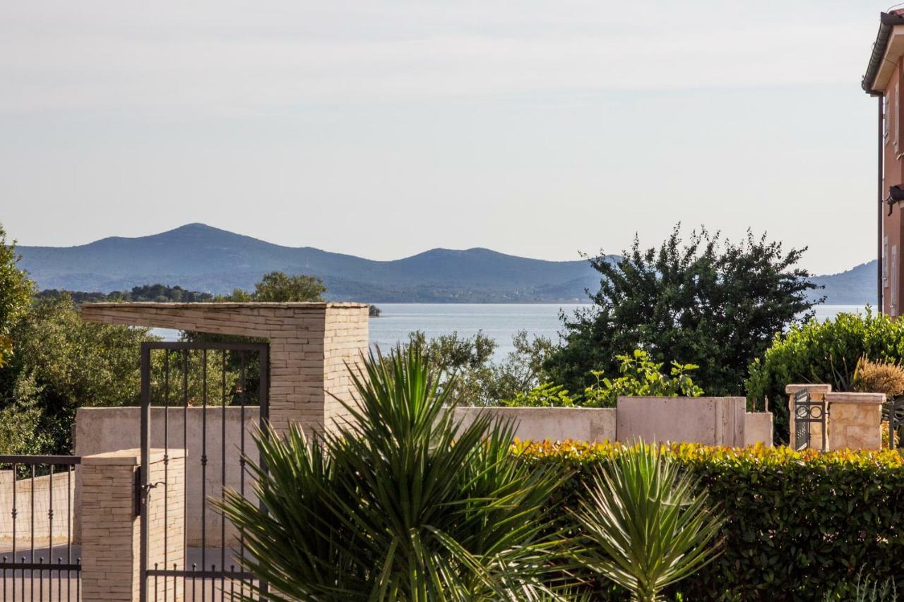 Apartment Varga Zadar Buitenkant foto